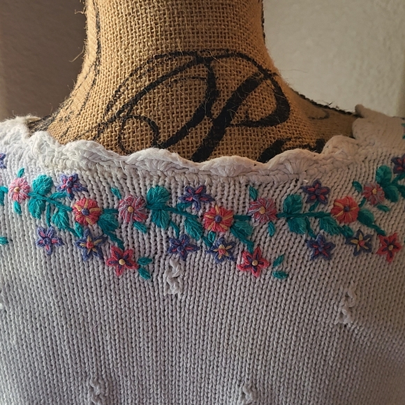 Vintage Northern Reflections White with Flowers Women's Large Sweater - Picture 4 of 12